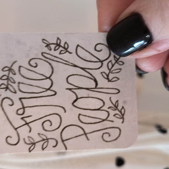 Top - Picture 4 of 8